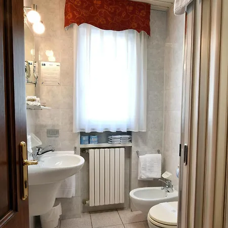 Szálloda Stella Alpina E Ristorante